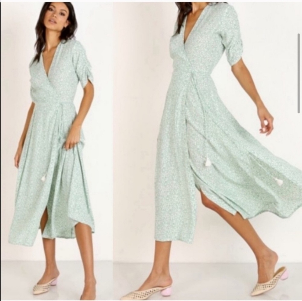 FAITHFULL THE BRAND Green Floral Midi Dress Sz 4. New without tags